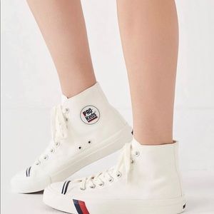 Pro-Keds Royal Hi Sneaker,Unisex,Size 5M USA/37 EU